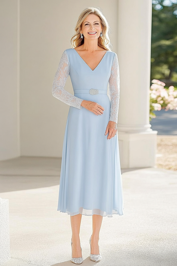 Sky Blue Lace Chiffon Uma Linha V Pescoço Midi Comprimento Mãe do Vestido da Noiva com Belted